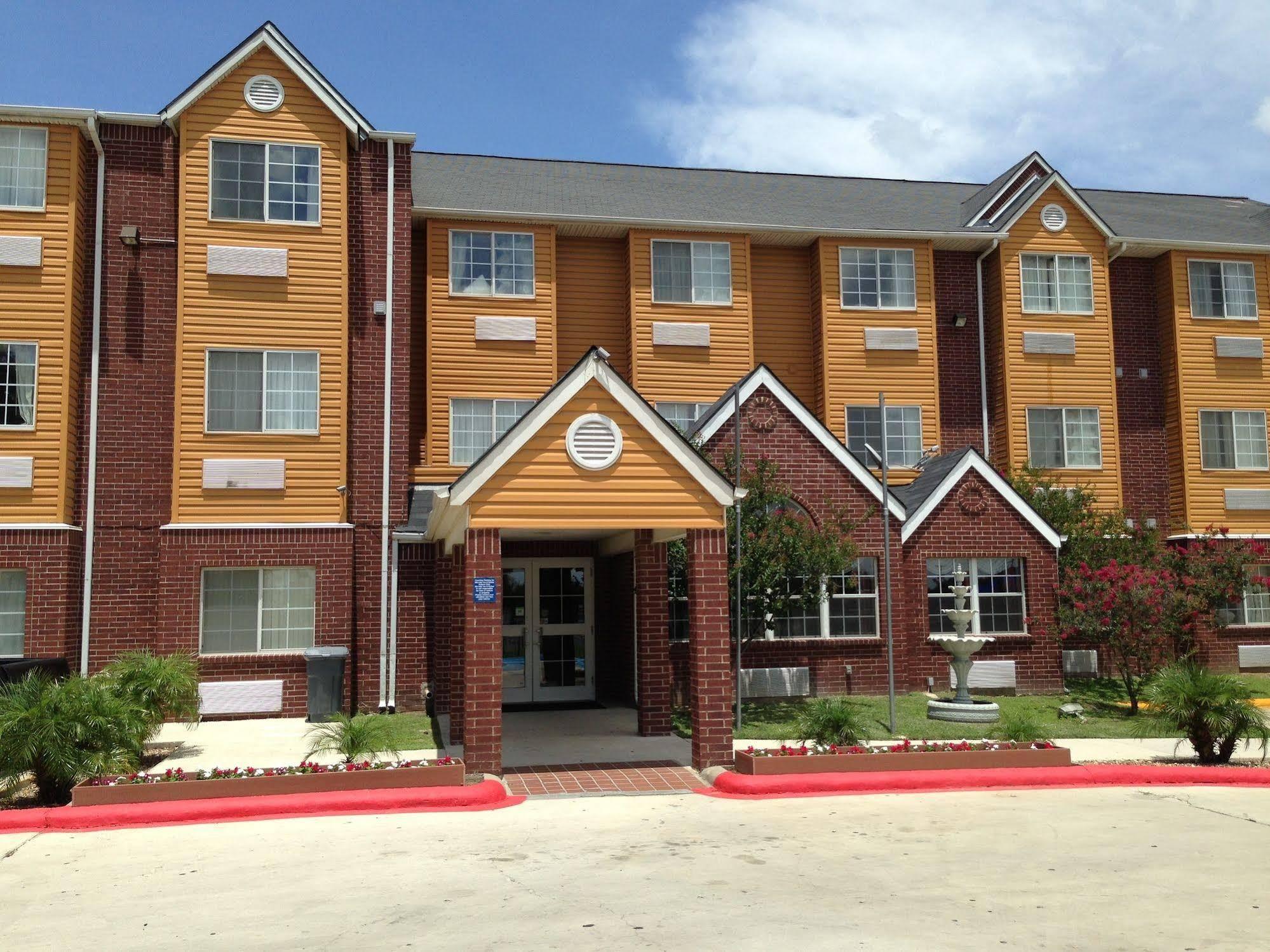 Hotel Super 8 By Wyndham San Antonio Downtown Ne Exterior foto
