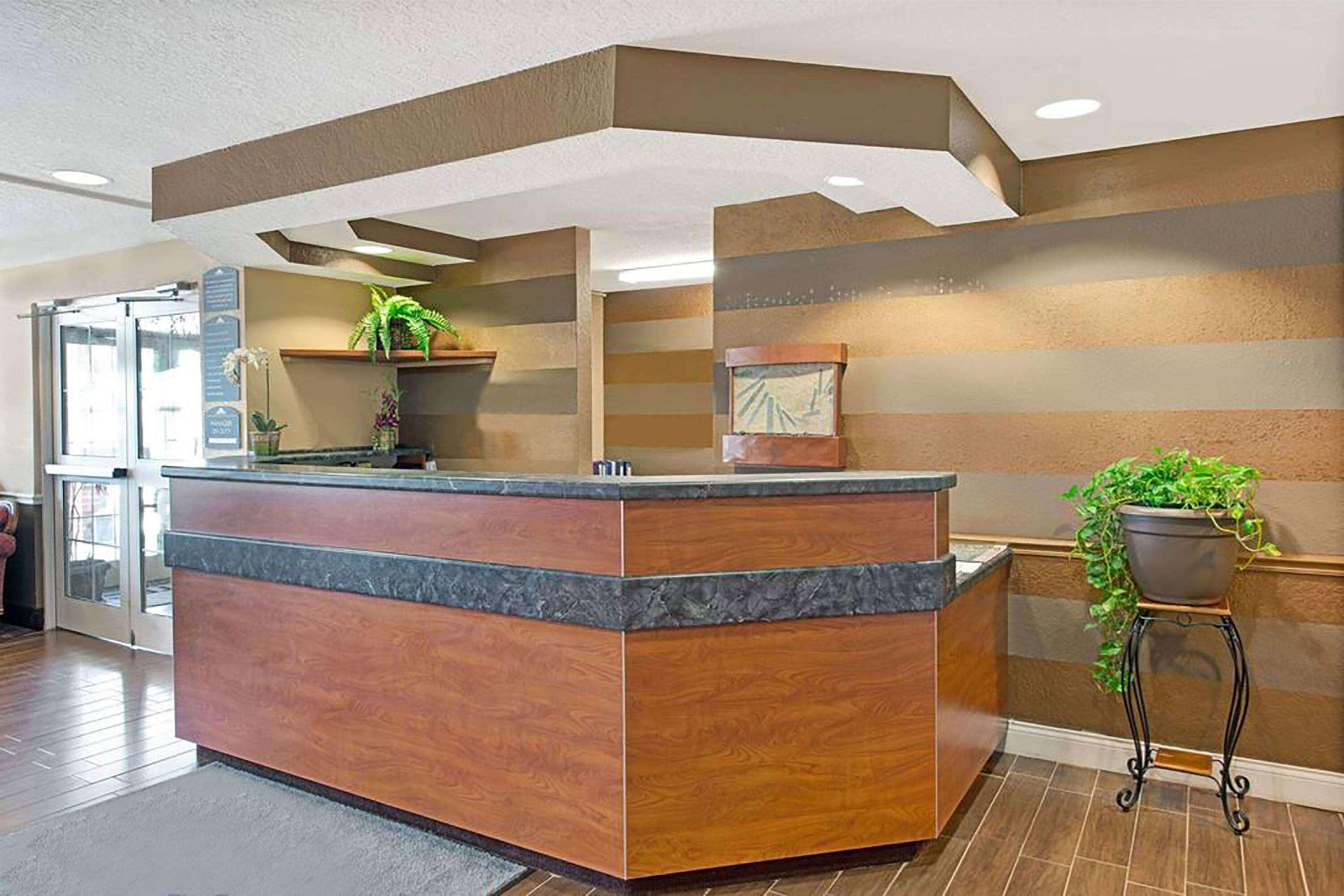 Hotel Super 8 By Wyndham San Antonio Downtown Ne Exterior foto